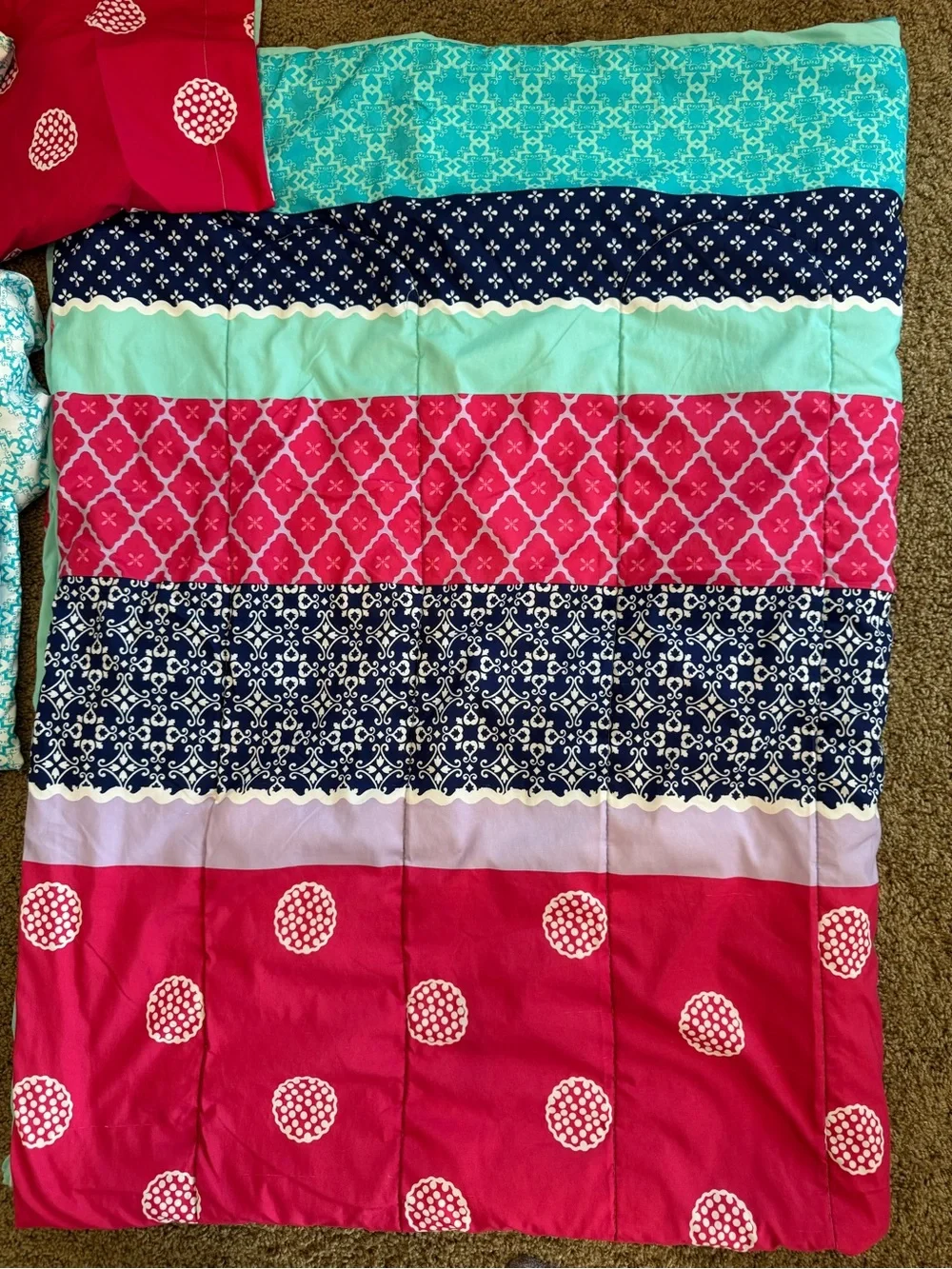 TWIN Size, 5 piece Girl’s Bedding Set